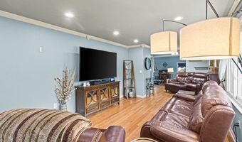 687 Hopping Rd, Belford, NJ 07718