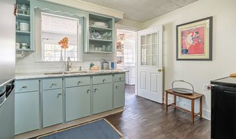 313 Tanner St, Abingdon, VA 24210