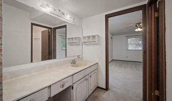 148 Cumberland Park Ct E, Ballwin, MO 63011