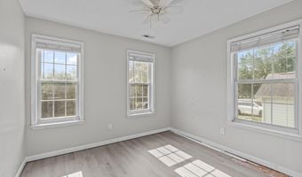 207 Stonecreek Dr, Apex, NC 27539