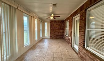 510 College Pl, Bentonville, AR 72712