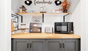 995 Old Farm Ln, Aptos, CA 95003
