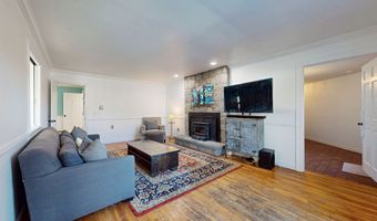 42 Wedgewood Dr, Danbury, CT 06811