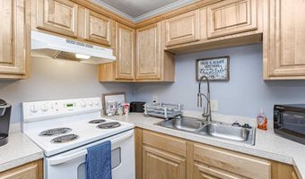 4735 Government St #208, Baton Rouge, LA 70806