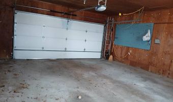 350 Lakeshore Dr, Alma, KS 66401