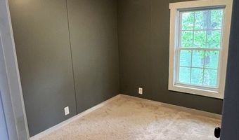 751 Washington St 22, Auburn, MA 01501