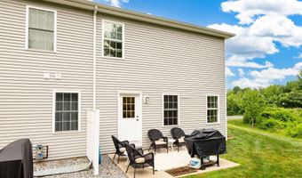 51 Gillette Way 51, Bristol, CT 06010