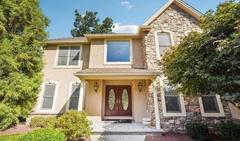 6139 PALOMINO Dr, Allentown, PA 18106