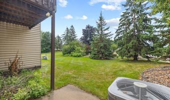 7403 142nd Street Ct, Apple Valley, MN 55124