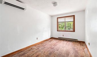 47 Buckeye Brook Rd, Charlestown, RI 02813