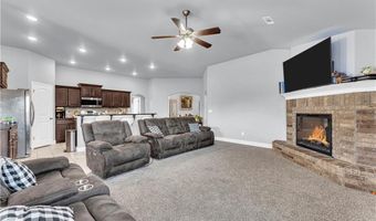 5901 Silas St, Bentonville, AR 72713