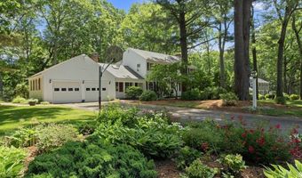58 Sycamore Dr, East Greenwich, RI 02818