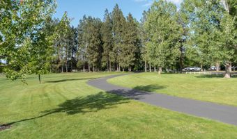 3711 NE Purcell Blvd, Bend, OR 97701