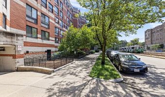 1933 Commonwealth Ave 204, Boston, MA 02135