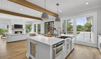 196 Portsmouth Way, Bald Head Island, NC 28461