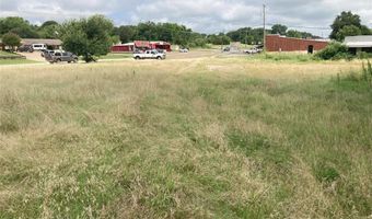 100 N Parkway Dr, Alvarado, TX 76009