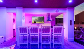18 Mea Ln, Beach Haven, NJ 08008