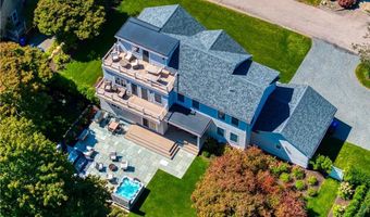 11 Shields St, Newport, RI 02840