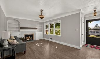 851 S Shilling Ave, Blackfoot, ID 83221