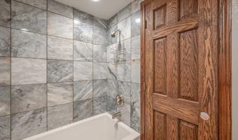 4802 OASIS St, Cheyenne, WY 82009