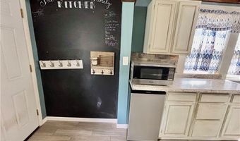 391 Cornell St, Akron, OH 44310