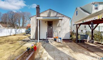 137 Brook St, Bristol, CT 06010