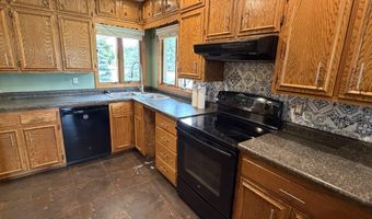 401 4th St, Bath, SD 57427