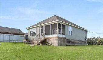 4961 JOHN St, Barataria, LA 70036