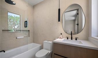 16728 Morrison St, Encino, CA 91436