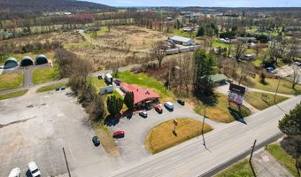 6415 YORK Rd, Abbottstown, PA 17301