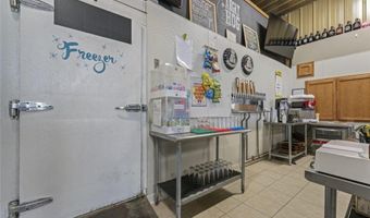 2405 4th St NW, Austin, MN 55912