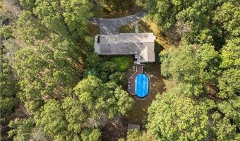 886 Weaver Hill Rd, Coventry, RI 02816
