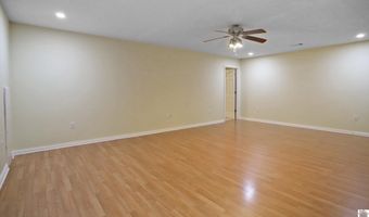 93 North Dr, Almo, KY 42020