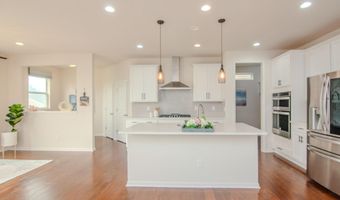2888 Dillon Dr, Ann Arbor, MI 48105