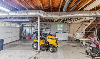 1604 Avondale Dr, Altavista, VA 24517