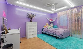 4318 Ridgecrest Dr, Las Vegas, NV 89121