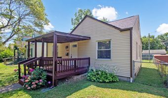 1059 Lawrence Dr, Columbus, OH 43207