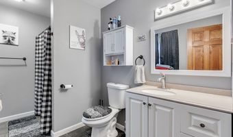 699 Kings Hill Rd, Bakersfield, VT 05441