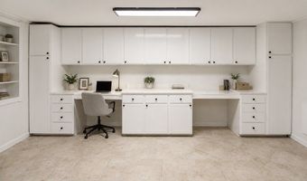 2708 Tallow St, Alvin, TX 77511