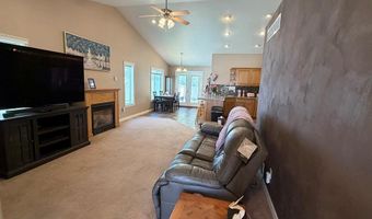 586 Gwen Loop, Blackfoot, ID 83221