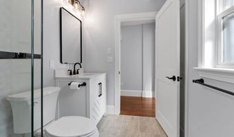 12 Longwood Ave, Beverly, MA 01915