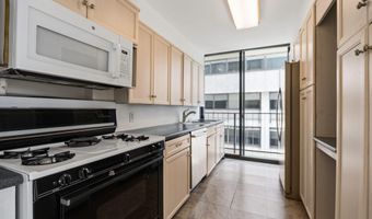 2700 VIRGINIA Ave NW 911, Washington, DC 20037