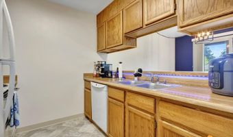 1630 Eastridge Dr #3-204, Anchorage, AK 99501
