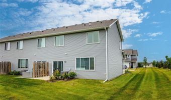 7000 Lake Ridge Ave 4, Des Moines, IA 50320