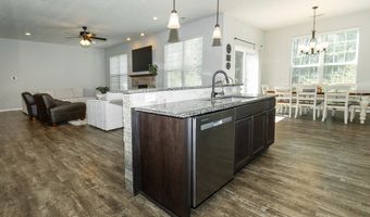 9239 Thames Dr, Avon, IN 46123