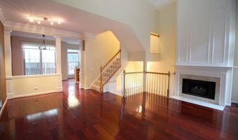 6003 RICKETTS Walk, Alexandria, VA 22312