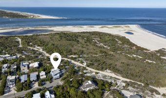 22 E 7TH St, Barnegat Light, NJ 08006