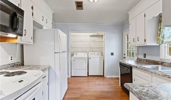 624 THORPE St, Auburn, AL 36830