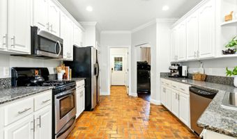 2406 Bonne Terre Blvd, Biloxi, MS 39531
