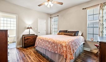433 Wisteria Dr, Bauxite, AR 72011